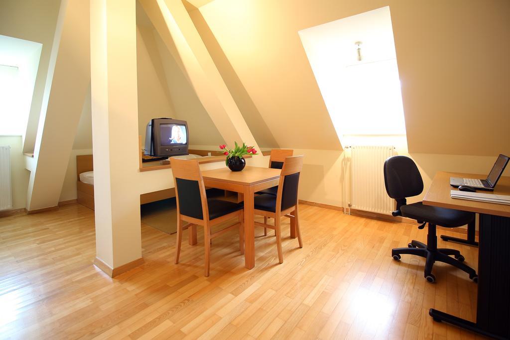 Apartments Villa Boltez Крань Номер фото